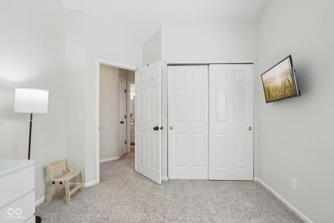 5646 Fox Glove Lane Indianapolis IN 46254
