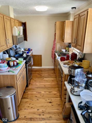 8121 Sycamore Springs Trail Indianapolis IN 46239