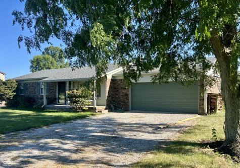 8121 Sycamore Springs Trail Indianapolis IN 46239