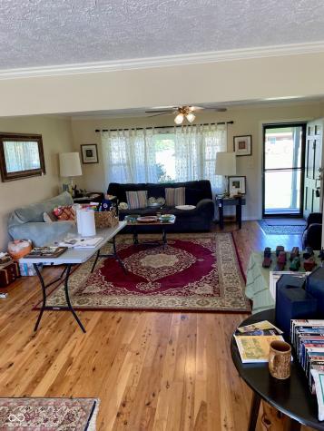 8121 Sycamore Springs Trail Indianapolis IN 46239