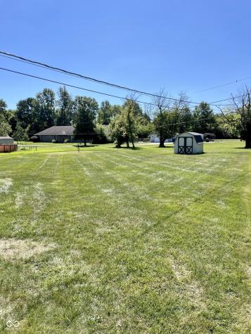 8121 Sycamore Springs Trail Indianapolis IN 46239