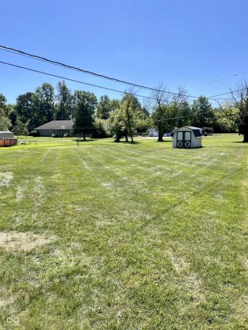 8121 Sycamore Springs Trail Indianapolis IN 46239