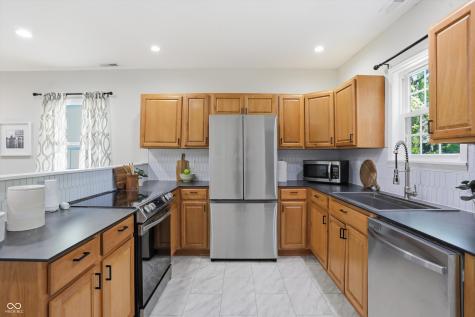 2038 E 12th Street Indianapolis IN 46201