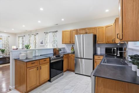 2038 E 12th Street Indianapolis IN 46201