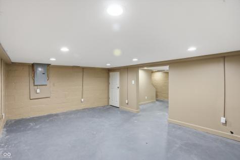 2038 E 12th Street Indianapolis IN 46201