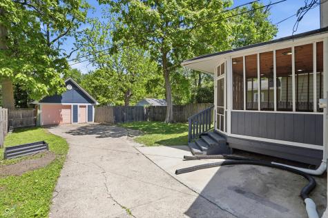 2038 E 12th Street Indianapolis IN 46201