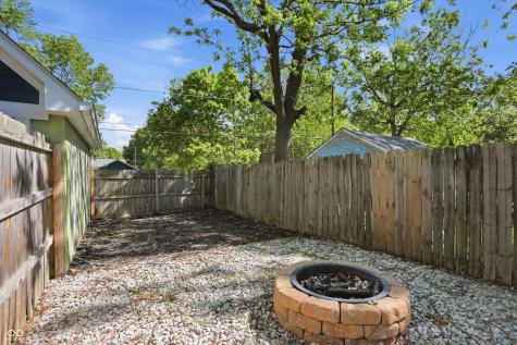 2038 E 12th Street Indianapolis IN 46201