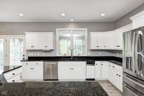 695 S St Louis Street Crawfordsville IN 47933