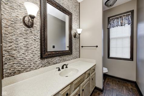 695 S St Louis Street Crawfordsville IN 47933