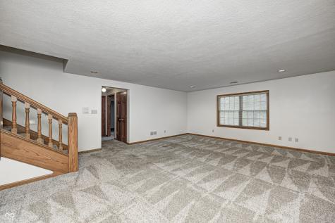 695 S St Louis Street Crawfordsville IN 47933