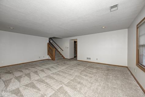 695 S St Louis Street Crawfordsville IN 47933