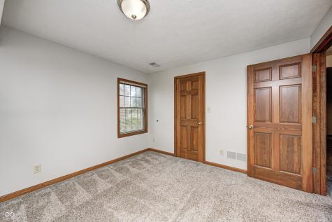 695 S St Louis Street Crawfordsville IN 47933
