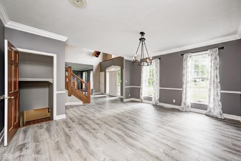 695 S St Louis Street Crawfordsville IN 47933