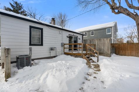 77 S Tresslar Avenue Bargersville IN 46106