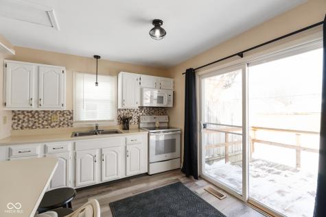 77 S Tresslar Avenue Bargersville IN 46106