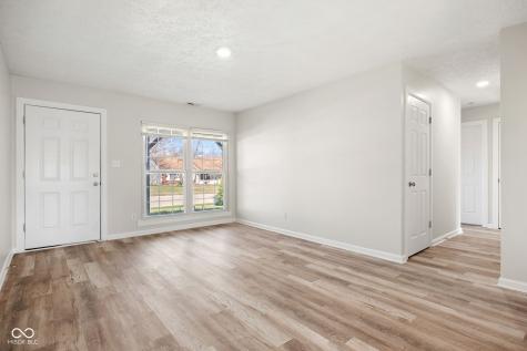 5703 Yucatan Drive Indianapolis IN 46237