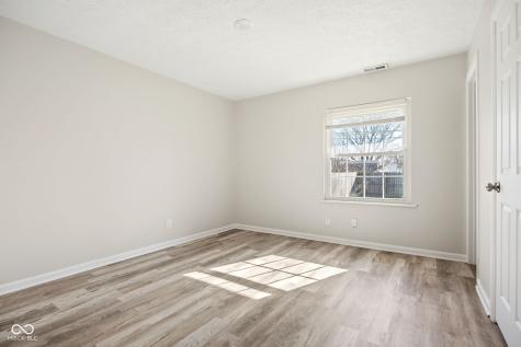 5703 Yucatan Drive Indianapolis IN 46237