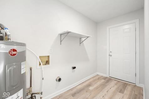 5703 Yucatan Drive Indianapolis IN 46237