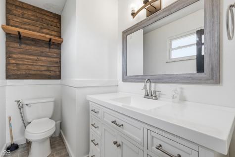 5262 E 200 N Franklin IN 46131