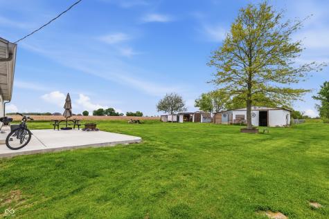 5262 E 200 N Franklin IN 46131