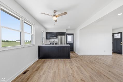 5262 E 200 N Franklin IN 46131