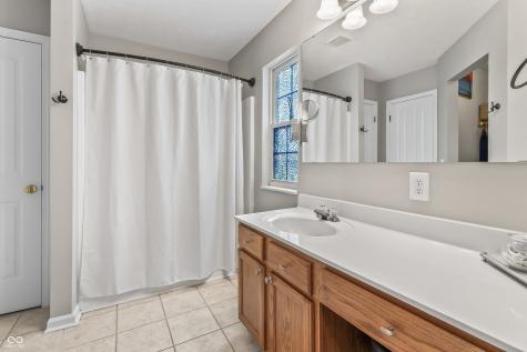 11063 Sanabria Drive Indianapolis IN 46235