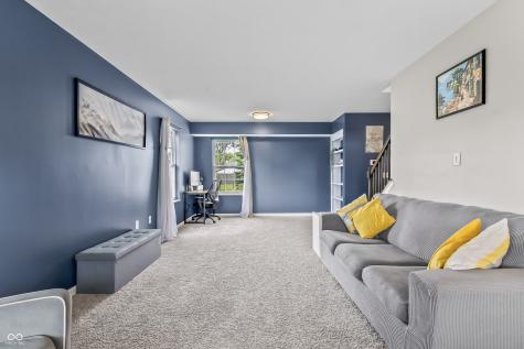 11063 Sanabria Drive Indianapolis IN 46235