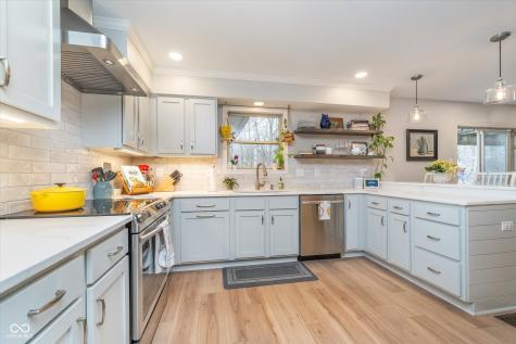 10937 Sawgrass Drive Fishers IN 46037