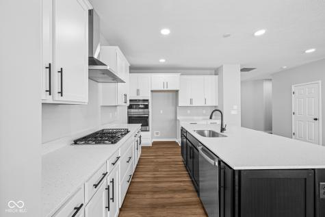 4274 Ironclad Drive Bargersville IN 46106