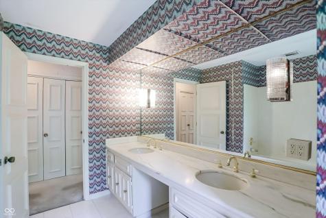 7922 Mill Pond Lane Indianapolis IN 46278