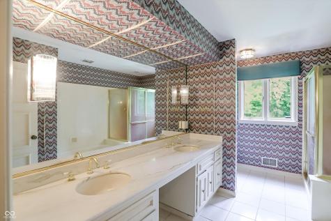 7922 Mill Pond Lane Indianapolis IN 46278