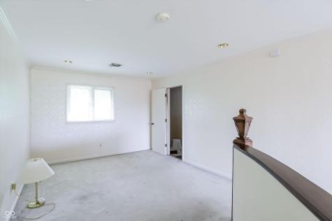 7922 Mill Pond Lane Indianapolis IN 46278