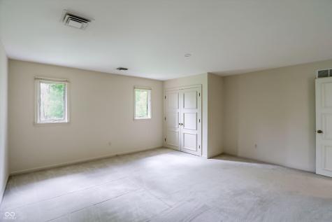 7922 Mill Pond Lane Indianapolis IN 46278
