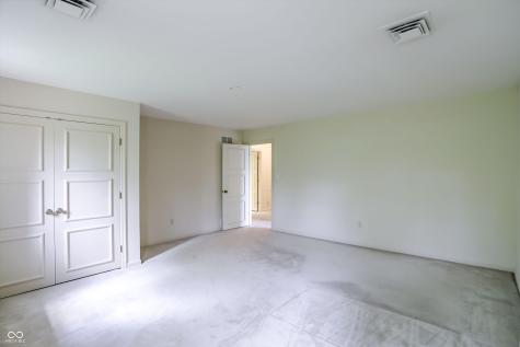 7922 Mill Pond Lane Indianapolis IN 46278
