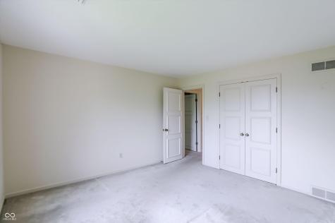 7922 Mill Pond Lane Indianapolis IN 46278
