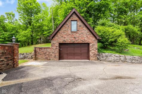 7922 Mill Pond Lane Indianapolis IN 46278