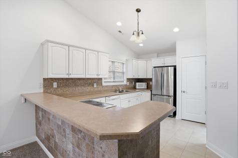 7832 Lascala Boulevard Indianapolis IN 46237