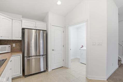 7832 Lascala Boulevard Indianapolis IN 46237