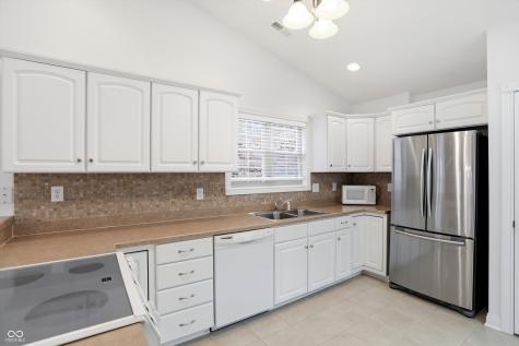 7832 Lascala Boulevard Indianapolis IN 46237