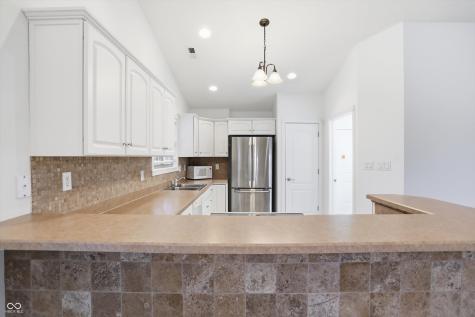 7832 Lascala Boulevard Indianapolis IN 46237