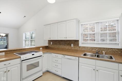 7832 Lascala Boulevard Indianapolis IN 46237