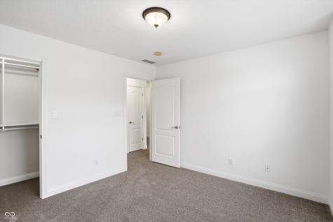 7832 Lascala Boulevard Indianapolis IN 46237