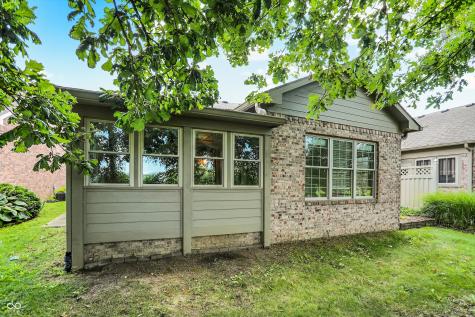 7832 Lascala Boulevard Indianapolis IN 46237
