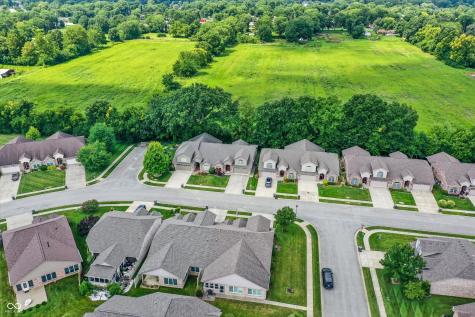 7832 Lascala Boulevard Indianapolis IN 46237