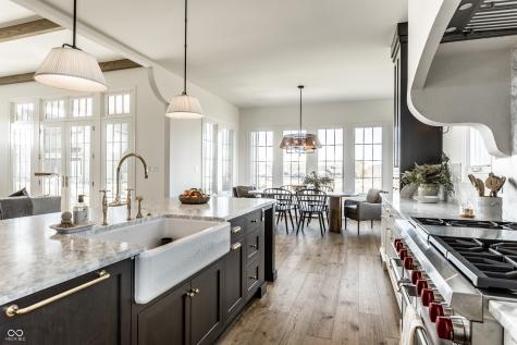 3528 Marketplace Court Zionsville IN 46077