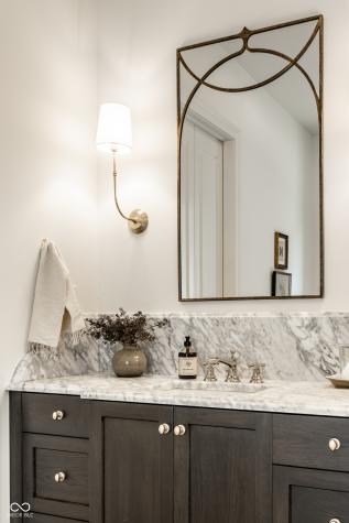 3528 Marketplace Court Zionsville IN 46077