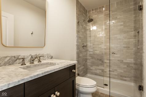 3528 Marketplace Court Zionsville IN 46077