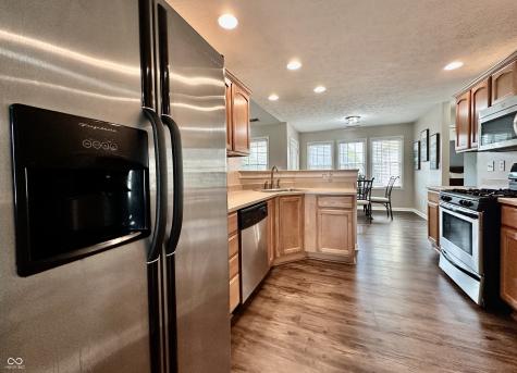 792 Abundance Lane Avon IN 46123
