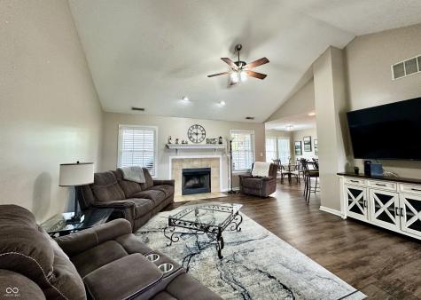 792 Abundance Lane Avon IN 46123