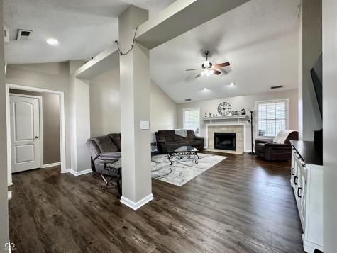 792 Abundance Lane Avon IN 46123